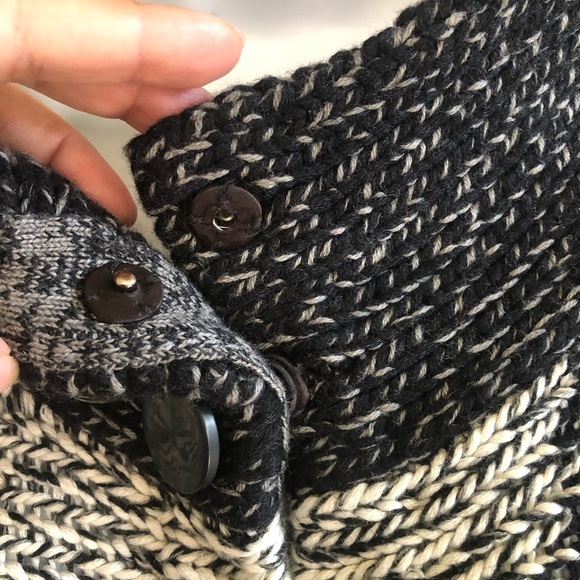 Chico's Cardigan Womens Colorblock Dolman Sleeve Chunky Knit Button Sweater Sz 1 - Picture 5 of 10